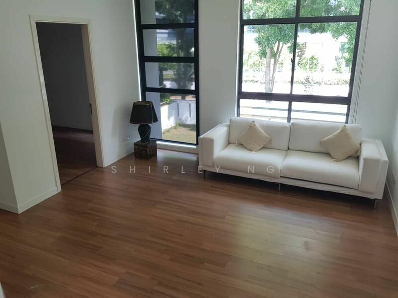 Untuk Dijual - Semi-Detached House at Seksyen U1