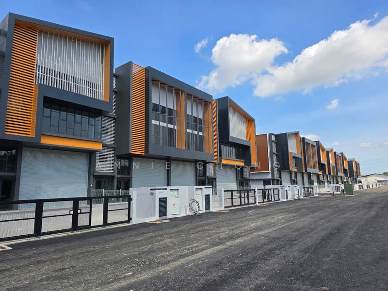 For Sale - COMPLETED. NEW Factory Meru, Klang. (5min) WCE. Setia Alam, Bukit Raja, Kapar, Shah Alam