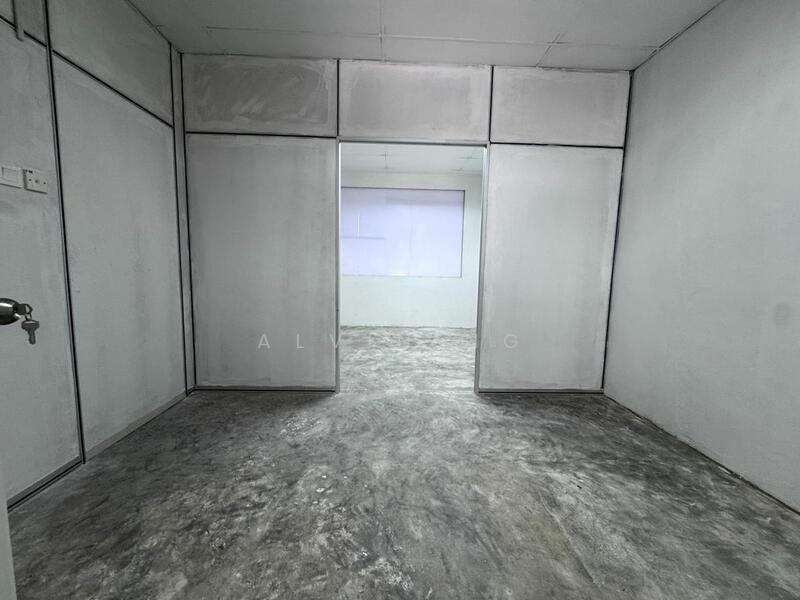 For Sale - Taman Perusahaan Ringan Pulai Double Storey Link Factory