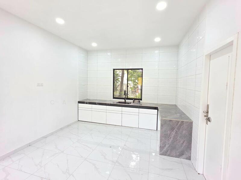 For Sale - Kampung Baru Lima Kedai, Single Storey Bungalow for Sale