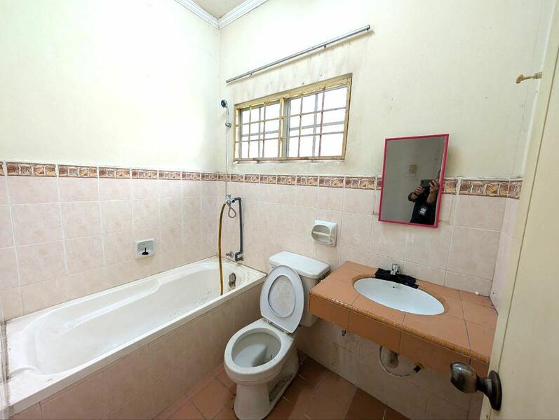 For Sale - Bungalow @ Puncak Alam