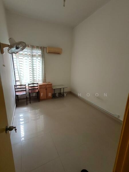 For Rent - Royal Domain Sri Putramas 2