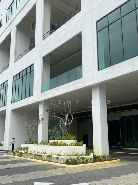Untuk Disewa - Ground Floor Retail Space for Rent at Edumetro Subang Jaya