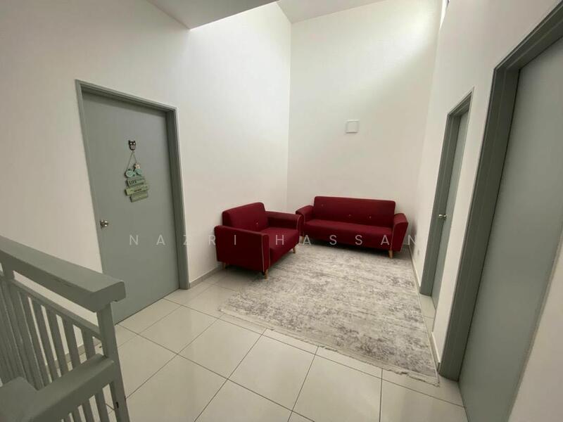 2-storey Terraced House for Sale in Bandar Puncak Alam (Puncak Alam) - Nazri Hassan - PropertyGuru.com.my