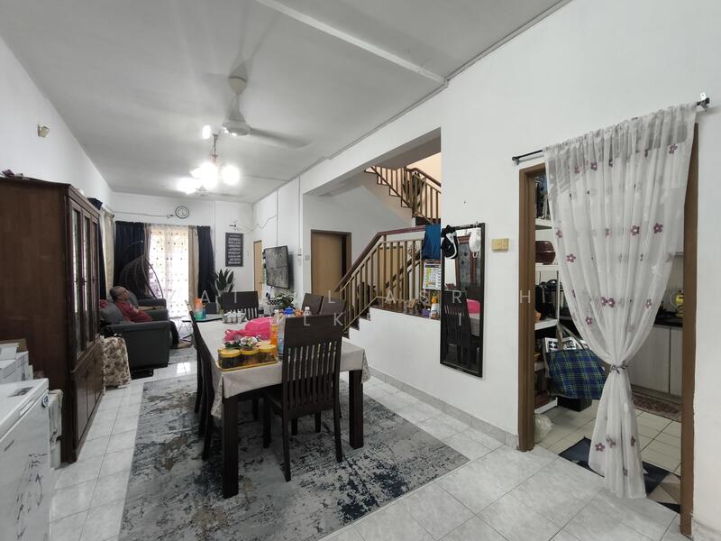 Untuk Dijual - Putrajaya END LOT FREEHOLD Double Storey House Presint 11 Putrajaya