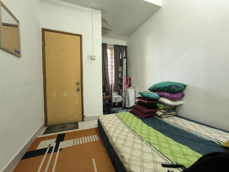 Untuk Dijual - Putrajaya END LOT FREEHOLD Double Storey House Presint 11 Putrajaya