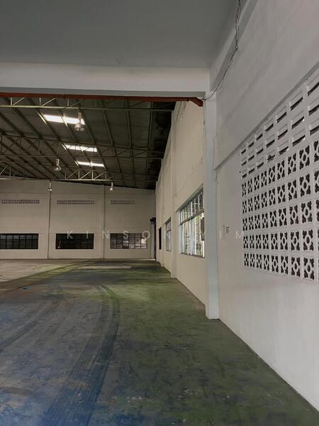 Untuk Disewa - Taman Desa Cemerlang