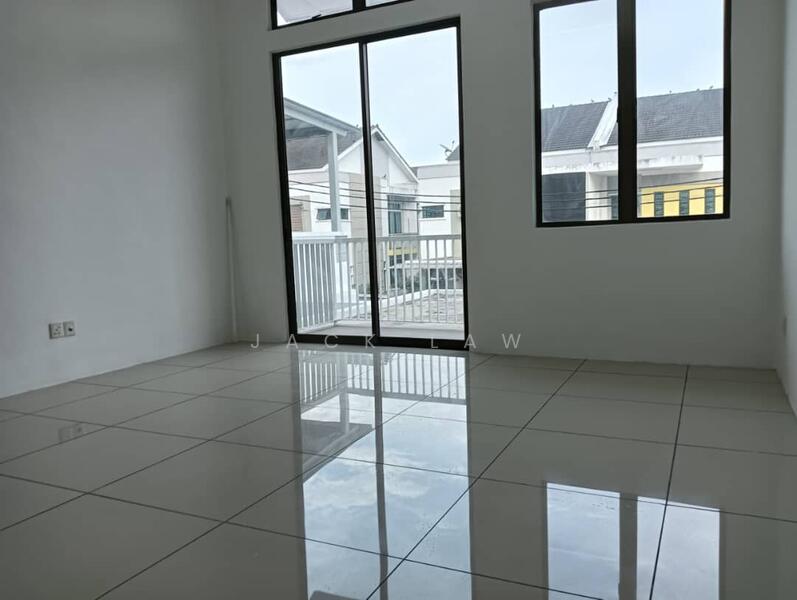Untuk Dijual - Double Storey Terrace House At Taman Rebana , Sungai Bakap For Sale