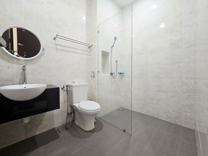 Cluster House for Sale in Taman Ekoflora (Johor Bahru) - M.L. Mok - Bathroom - PropertyGuru.com.my