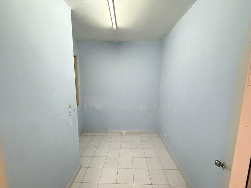 For Sale - Taman Bayu Permai