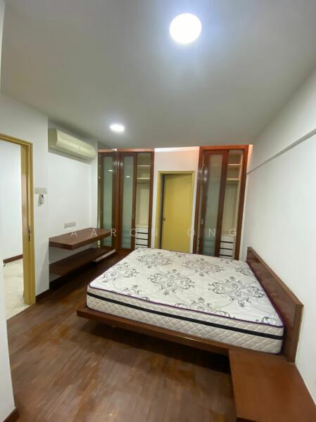 For Sale - 10 Semantan Suites