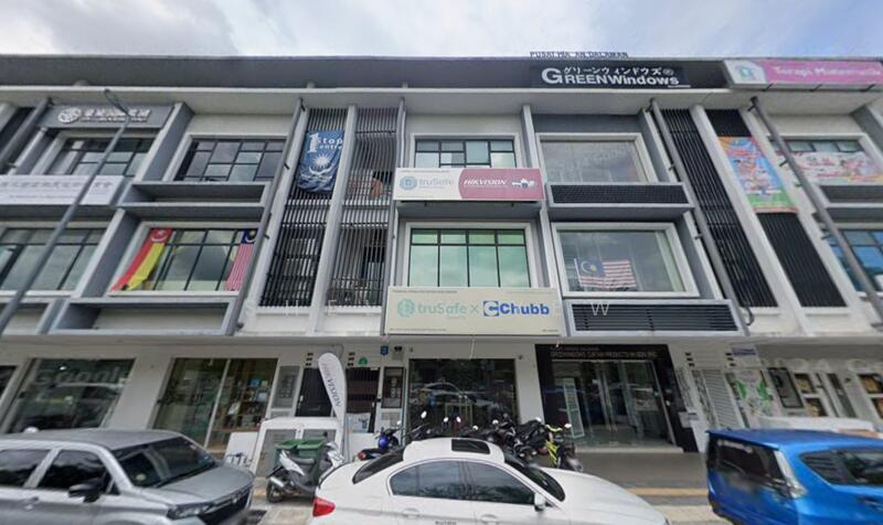 For Rent - 7K sf Facing Main Road 4 Storey Commercial Shop Office whole block FOR RENT!