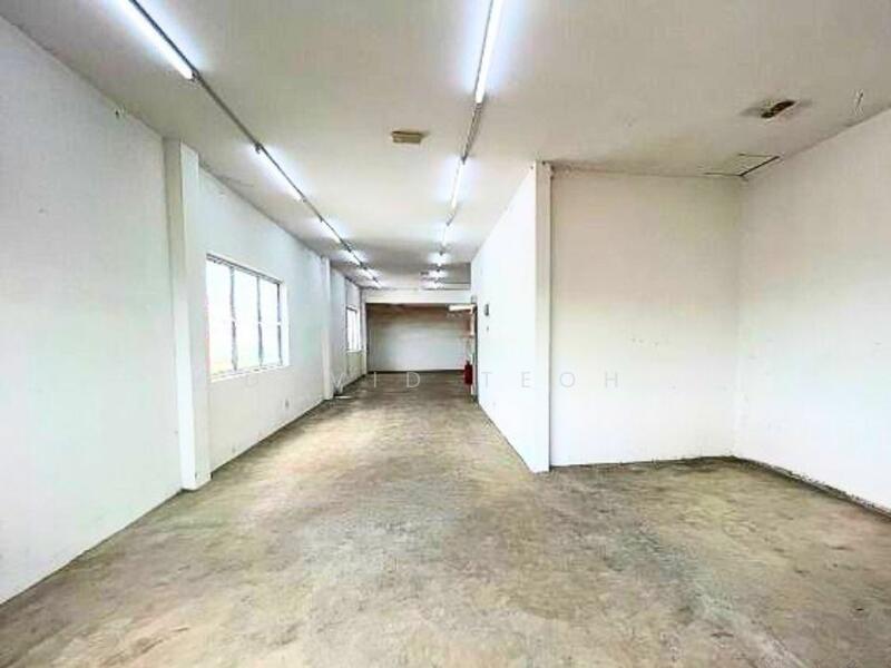 For Rent - Taman Machang Bubok First Floor Corner Shop Office for Rent