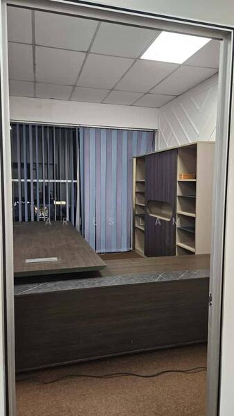 Untuk Disewa - Setia Tropika Setias Tropikas