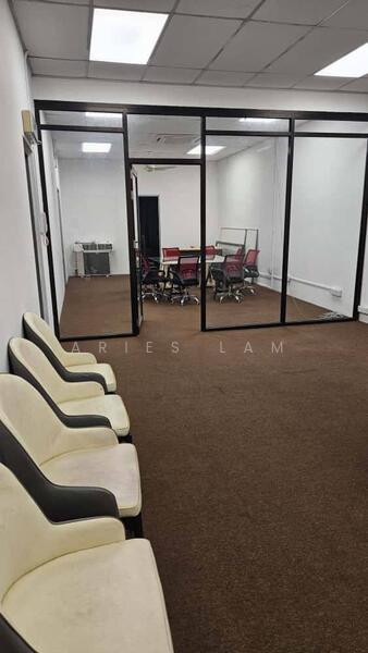 Untuk Disewa - Setia Tropika Setias Tropikas