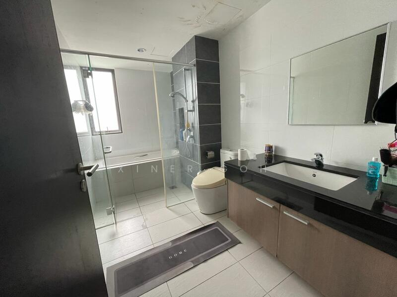 For Sale - Ponderosa Lakeside Apartment