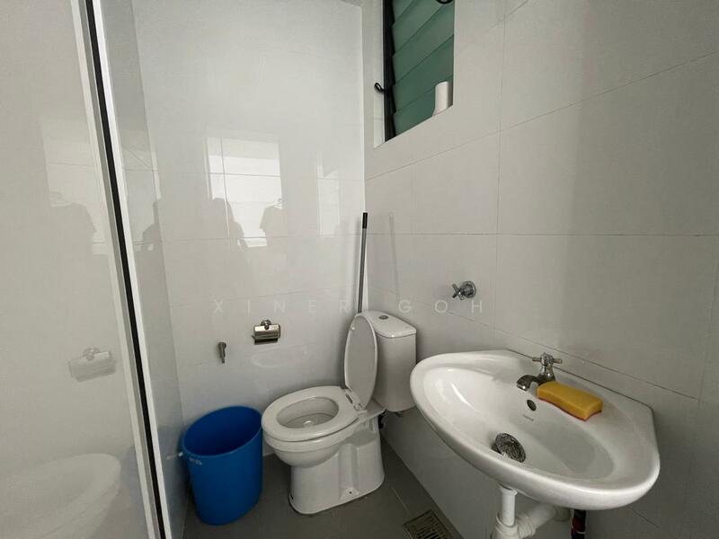 For Sale - Ponderosa Lakeside Apartment