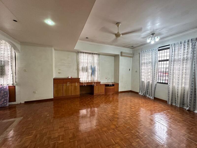 For Sale - Taman Universiti