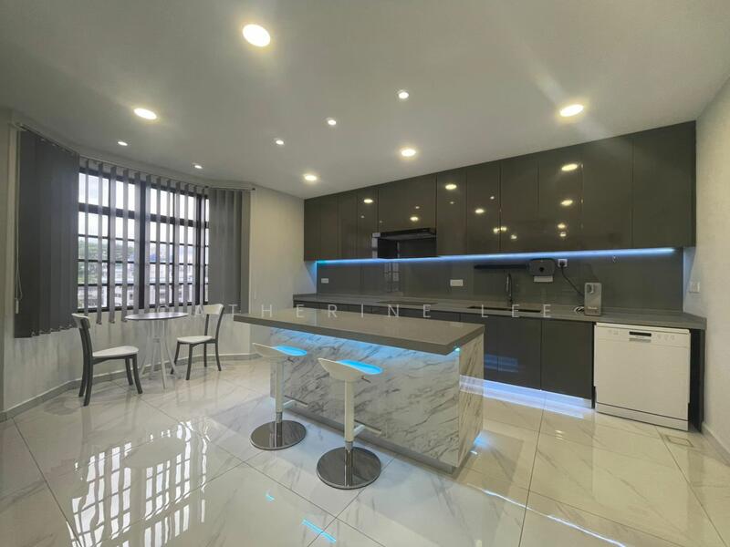 Untuk Dijual - Sri Mulia