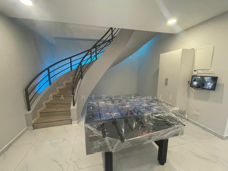 Untuk Dijual - Sri Mulia