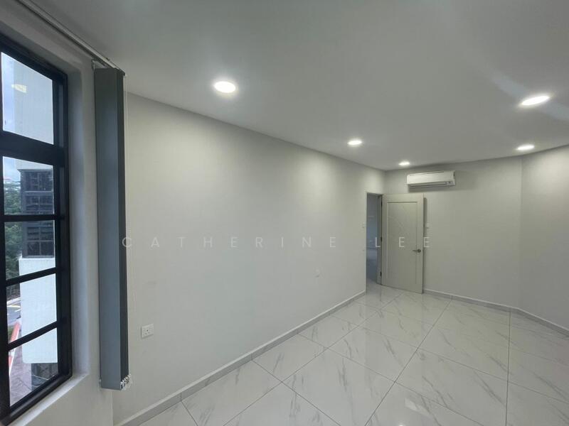 Untuk Dijual - Sri Mulia