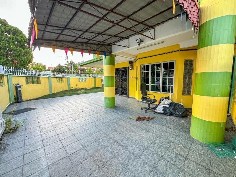 For Sale - 2 Storey Corner Lot Terrace @ Jalan Cecawi Seksyen 6, Kota Damansara