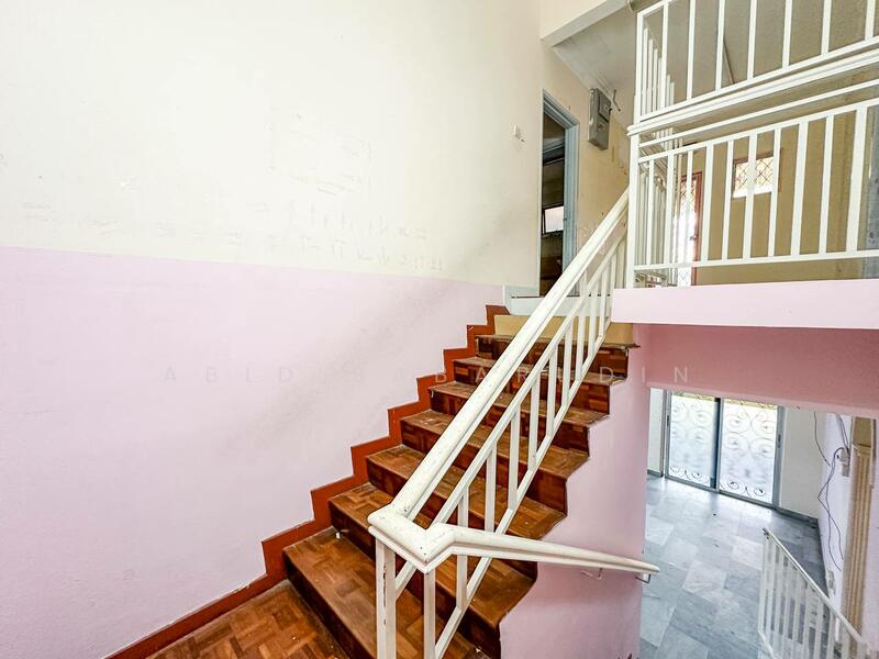 For Sale - 2 Storey Corner Lot Terrace @ Jalan Cecawi Seksyen 6, Kota Damansara