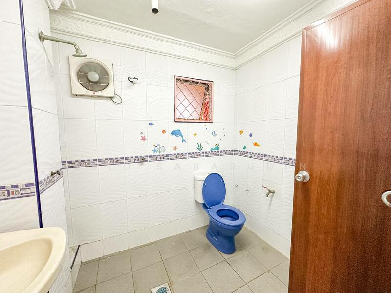 For Sale - 2 Storey Corner Lot Terrace @ Jalan Cecawi Seksyen 6, Kota Damansara