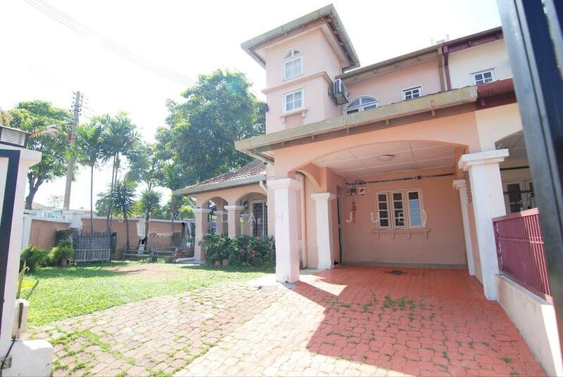 Corner lot USJ 9, Subang Jaya Selangor