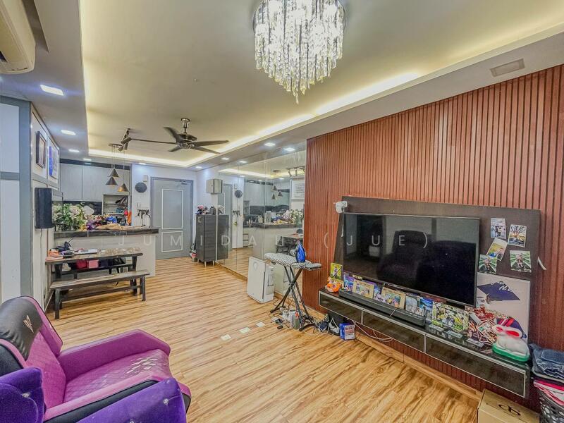 Full Renovate KL Traders Square Service Apartment Setapak