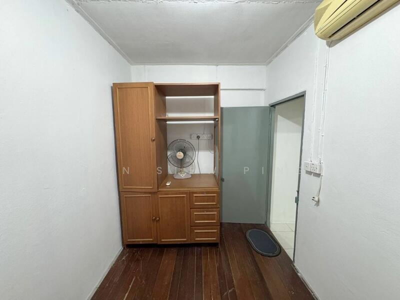 Untuk Disewa - Terraced House at Kampung Kenyalang Park