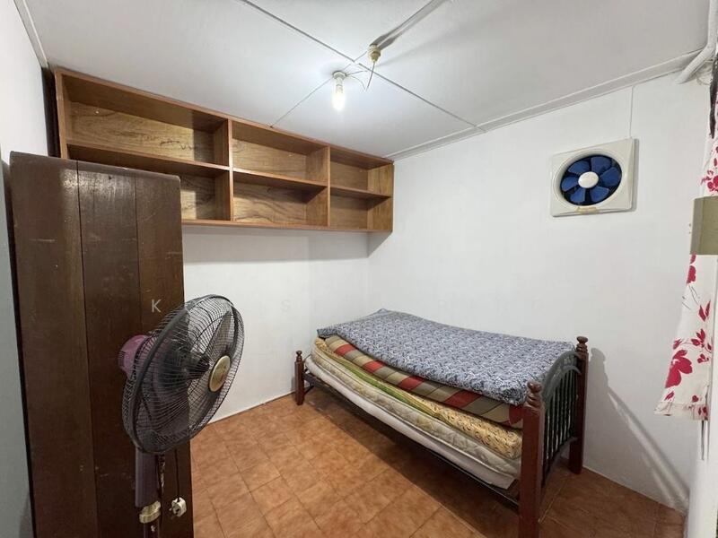 Untuk Disewa - Terraced House at Kampung Kenyalang Park