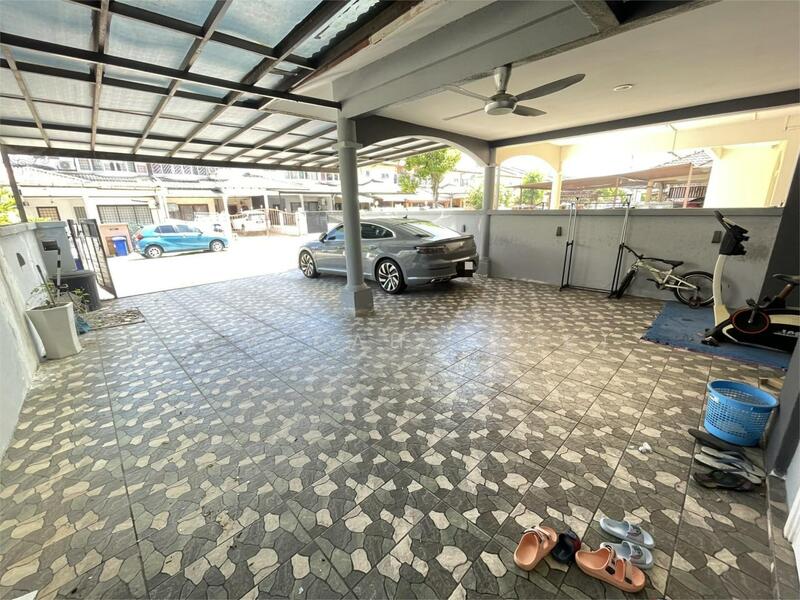 2 Storey Superlink Taman TTDI Jaya Seksyen U2 Shah Alam * Extended back ( kelulusan majlis )