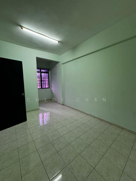 Untuk Disewa - Hata Square