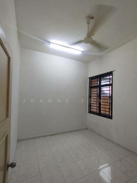Untuk Disewa - Double Storey Terrace House @ Jalan Aliff Harmoni x, Taman Damansara Aliff, Tampoi Johor. Jb Town