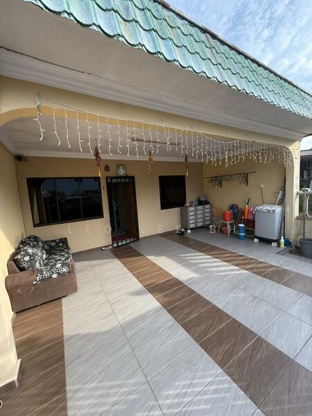 Untuk Dijual - Jalan Dahlia , Taman Aman Senai