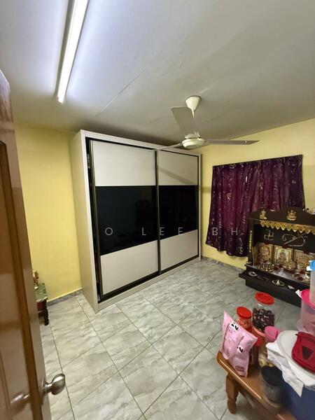 Untuk Dijual - Jalan Dahlia , Taman Aman Senai