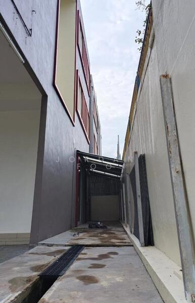 Untuk Dijual - Jalan Bukit Dumbar