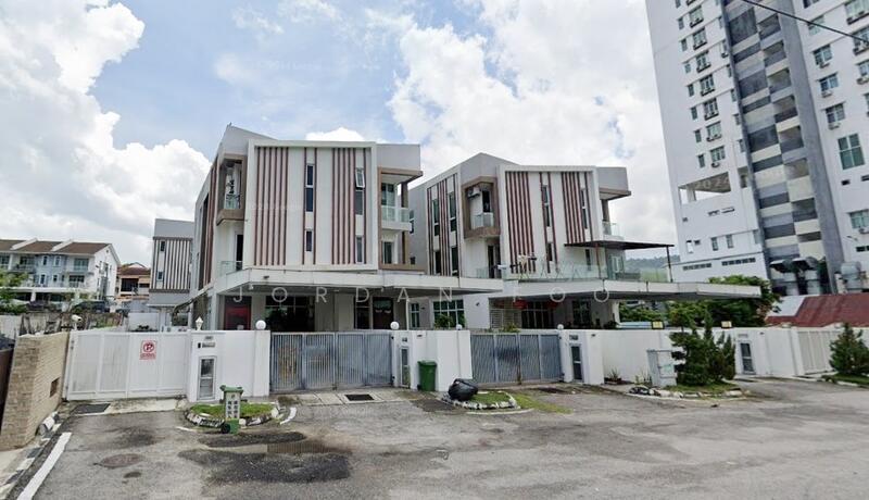 Untuk Dijual - Jalan Bukit Dumbar
