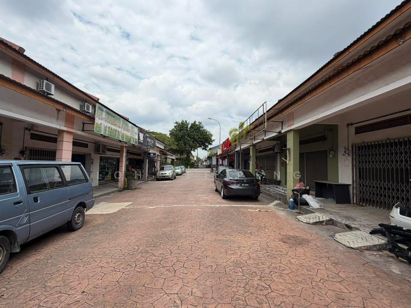 For Rent - Shop / Office at Taman Perling