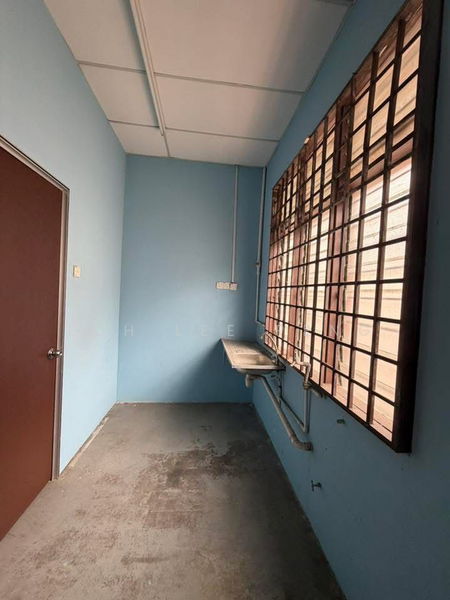 For Rent - Shop / Office at Taman Perling