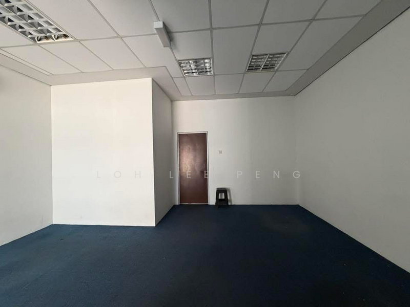 For Rent - Shop / Office at Taman Perling