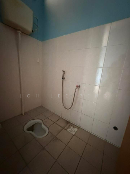 For Rent - Shop / Office at Taman Perling