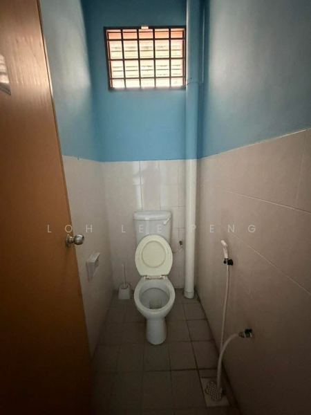 For Rent - Shop / Office at Taman Perling