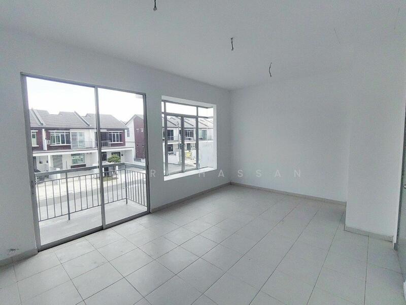 Terraced House for Sale in Taman Kundang Jaya (Rawang) - Nazri Hassan - PropertyGuru.com.my