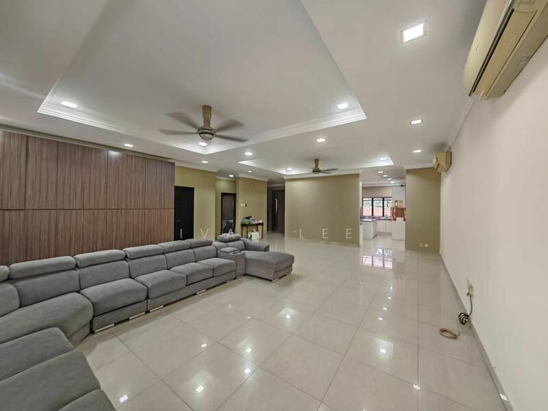 For Sale - Bungalow at Taman Universiti Ss3