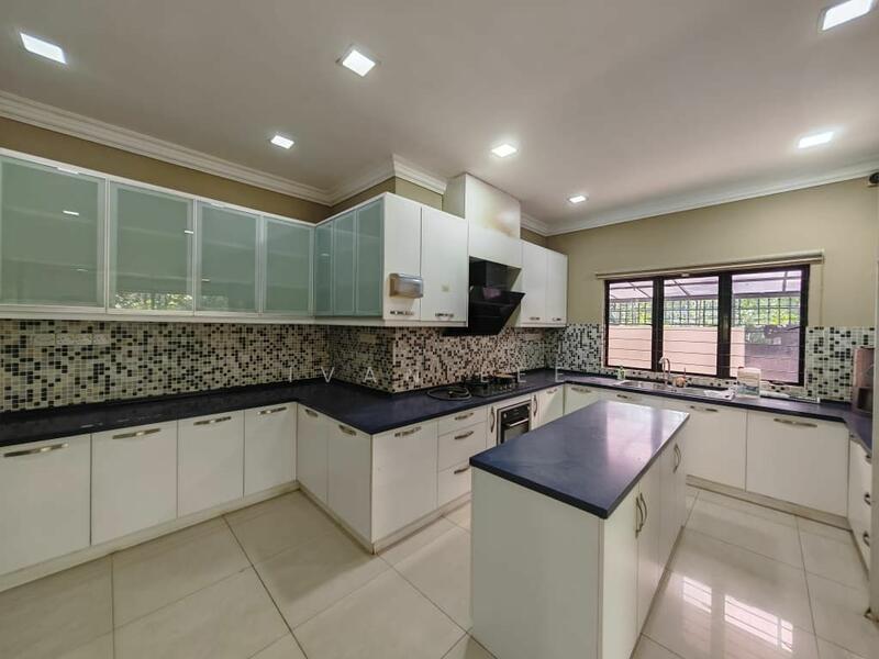 For Sale - Bungalow at Taman Universiti Ss3