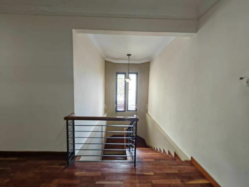 For Sale - Bungalow at Taman Universiti Ss3