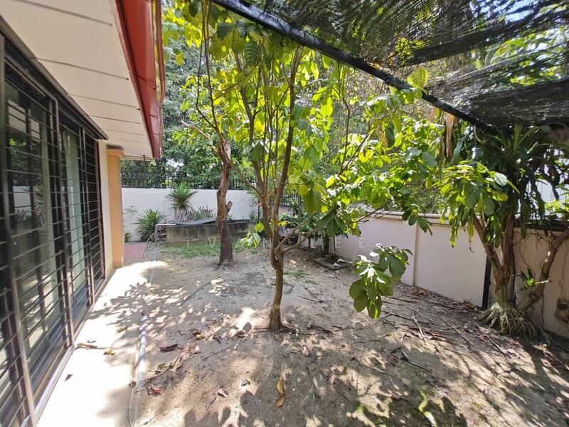 For Sale - Bungalow at Taman Universiti Ss3