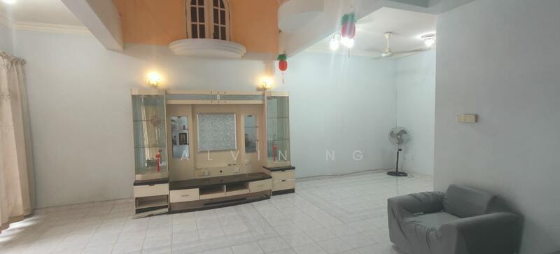 For Sale - Taman Sutera Kuning Double Storey Terrace Perling G&G